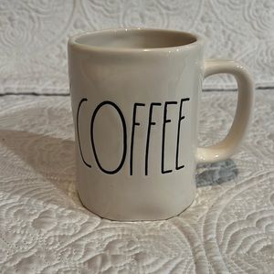 Magenta COFFEE‎ mug